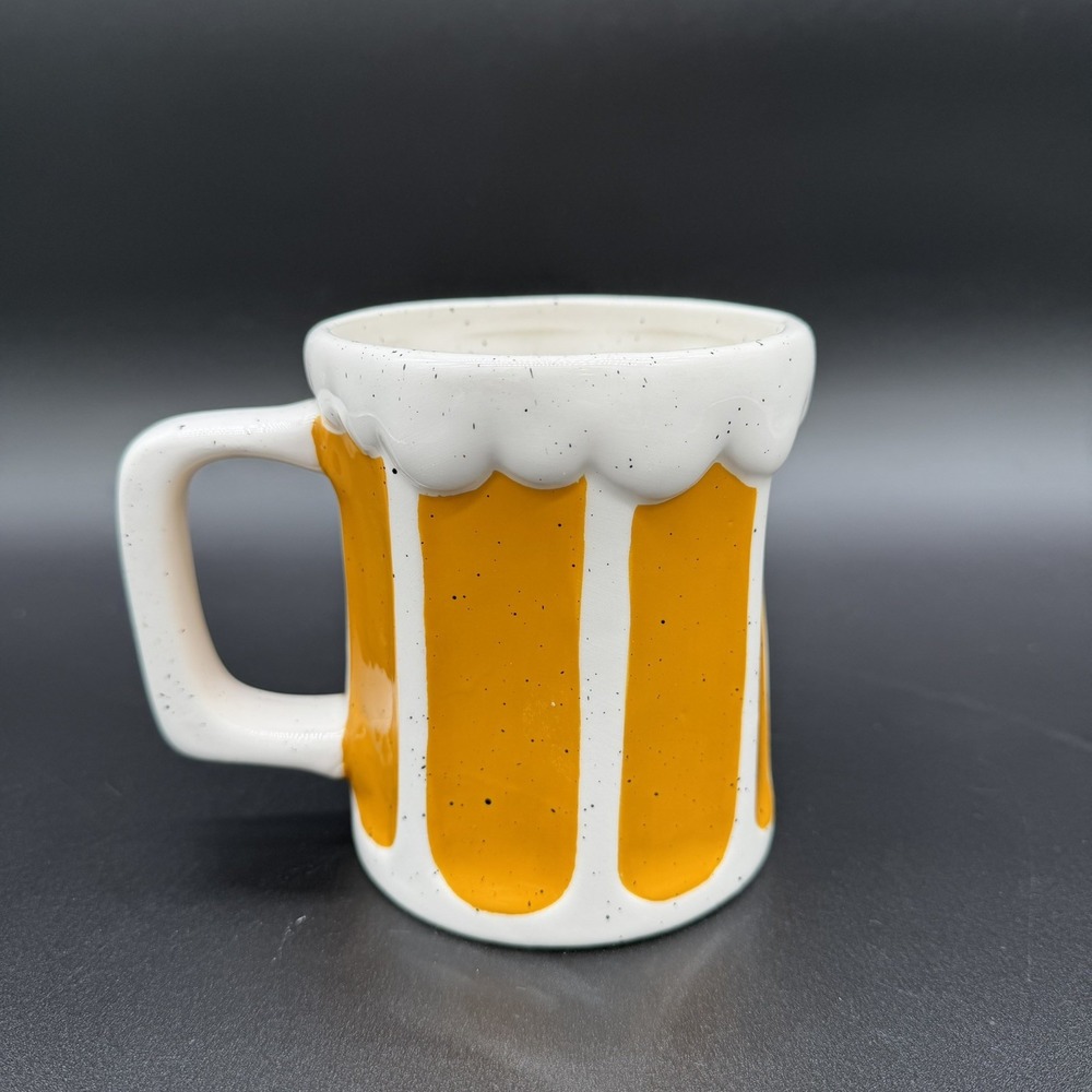 Tag CHEERS YOU CAN PUT COFFEE IN IT 16 oz mug figural beer shape Fathers Day